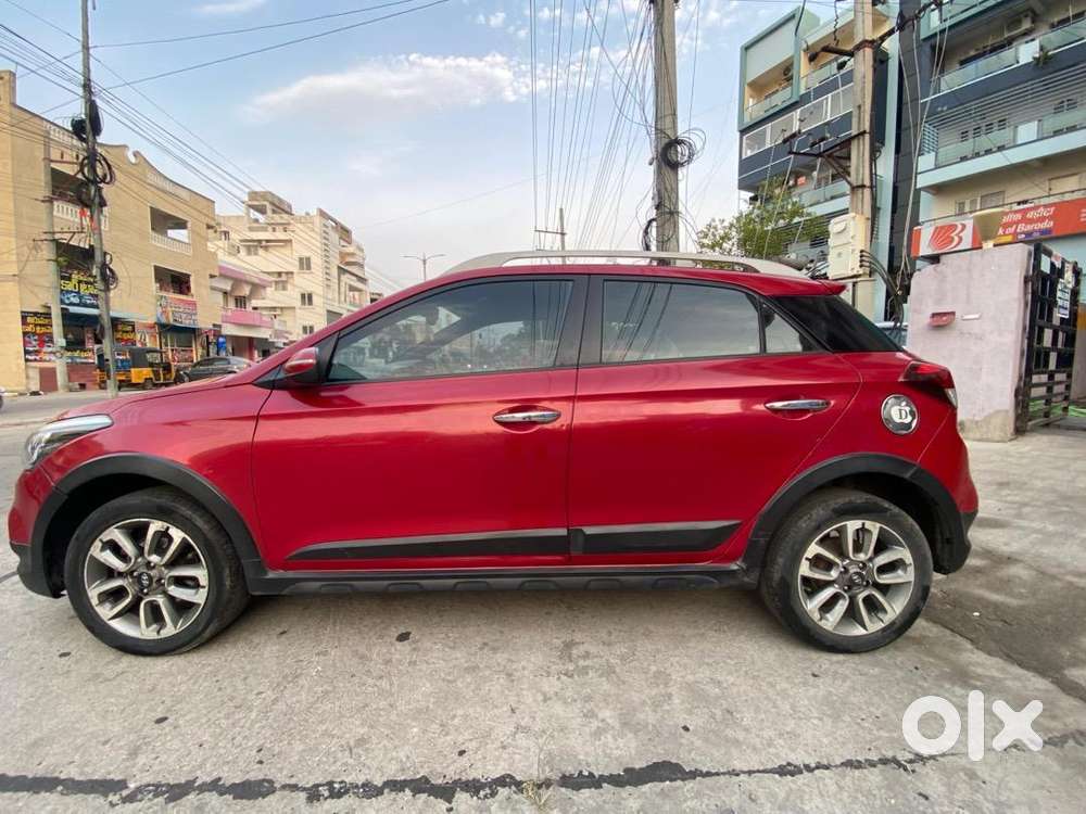 I 20 Active Top End Model , 2016 Hyundai Diesel Car.