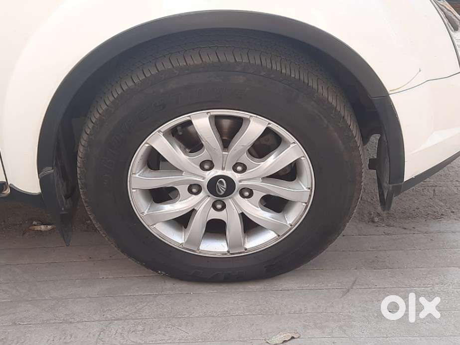 Mahindra Xuv500 2.2 W10, 2016, Diesel