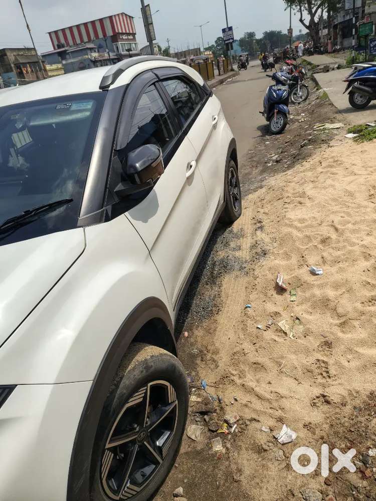 Tata Nexon Creative 2025 Petrol