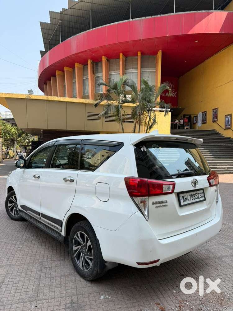 Toyota Innova Crysta 2.8 Gx At 8s, 2022, Diesel