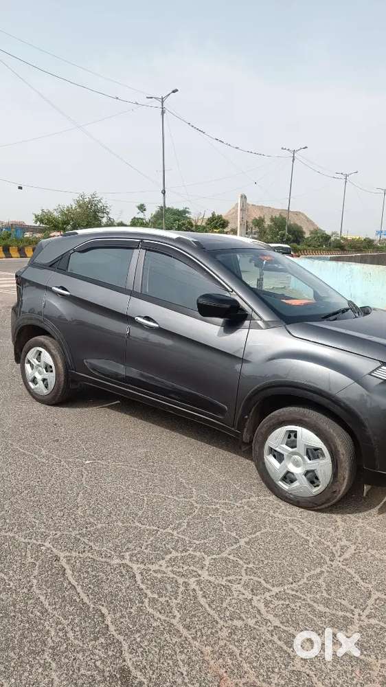 Tata Nexon Smart Plus 2025