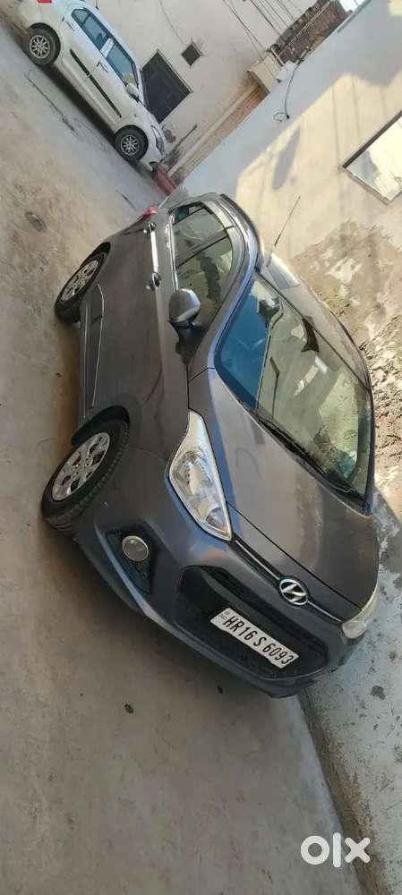 Hyundai Grand I10 2016 Diesel 202709 Km Driven