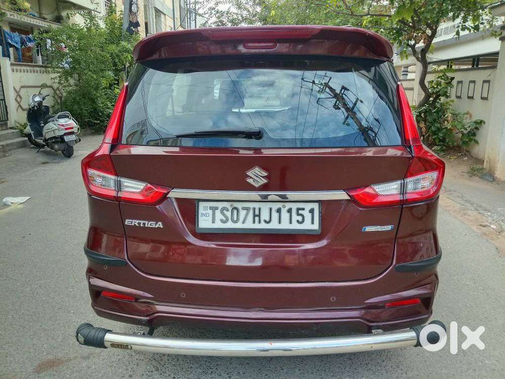 Maruti Suzuki Ertiga Zxi At Petrol, 2020, Petrol