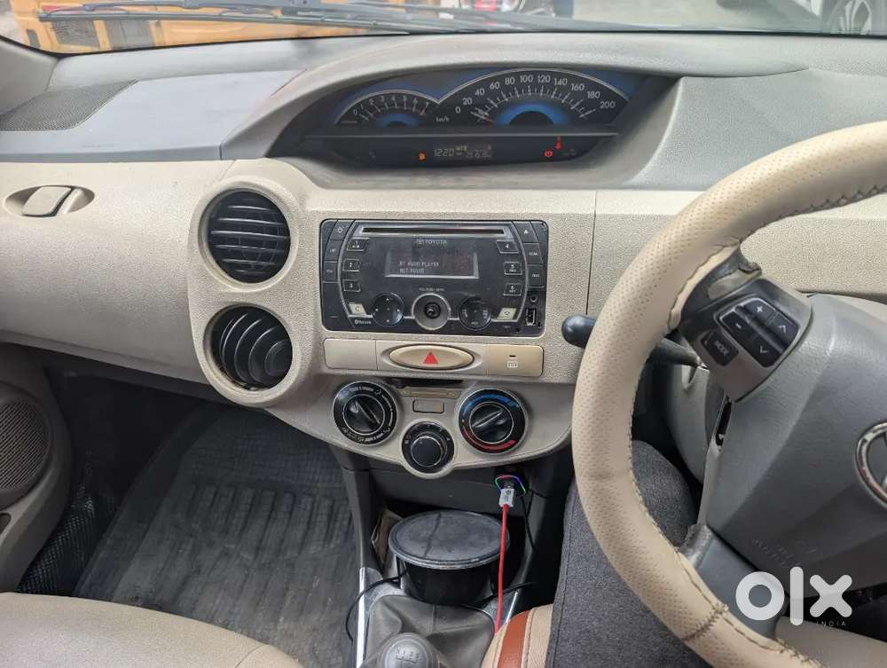 Toyota Etios 2015 Diesel Brand New Condition 251519 Km Driven