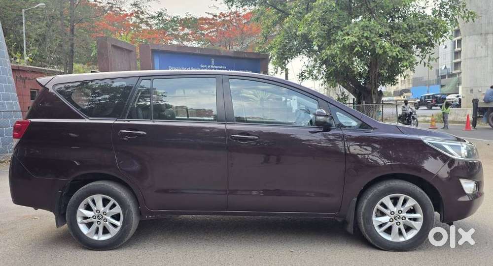 Toyota Innova Crysta 2.8 Gx At 8 Seater, 2017, Diesel