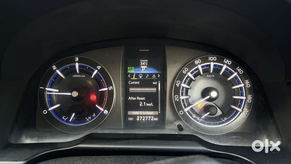 Toyota Innova Crysta 2.8 Zx At, 2016, Diesel