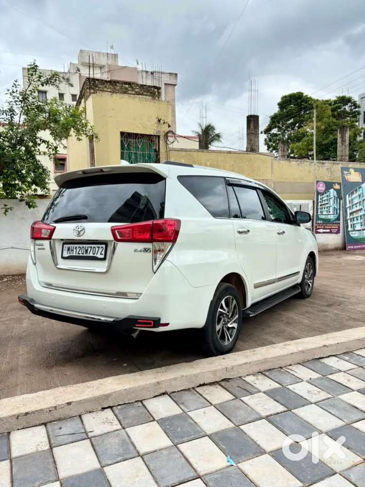 Toyota Innova Crysta 2018 Diesel Mt