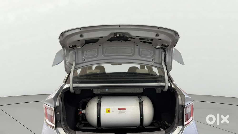 Hyundai Aura 1.2 Sx Cng, 2023, Cng & Hybrids