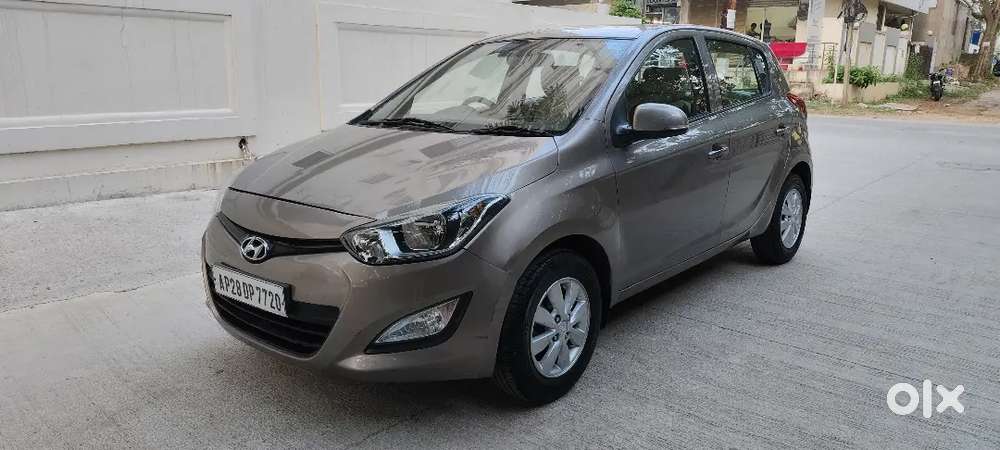 Hyundai I20 2012 Petrol Well Maintained