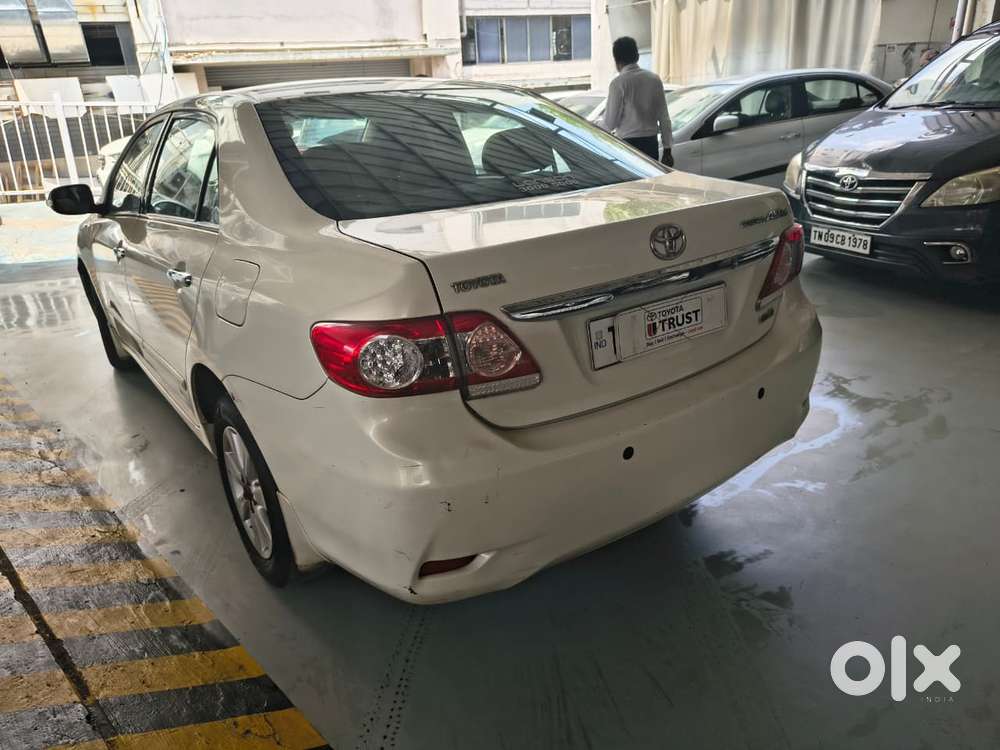 Toyota Corolla Altis, 2013, Petrol
