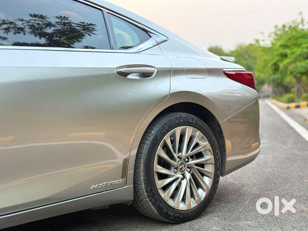 Lexus Es 300h Luxury, 2019, Petrol