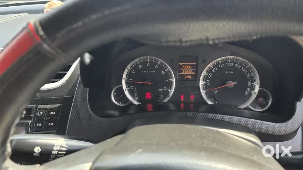 Well-maintained 2016 Maruti Suzuki Swift Vxi  Ready To Drive