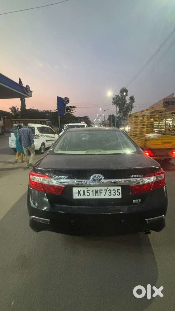 Toyota Camry Hybrid 2014