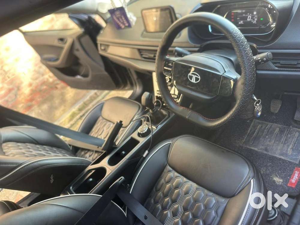 Tata Nexon 2025 Petrol 10800 Km Driven