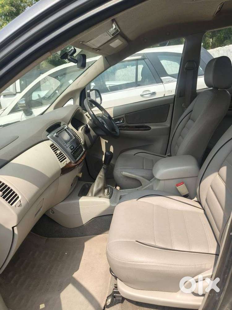 Toyota Innova 2.5 Vx 7 Str, 2014, Diesel