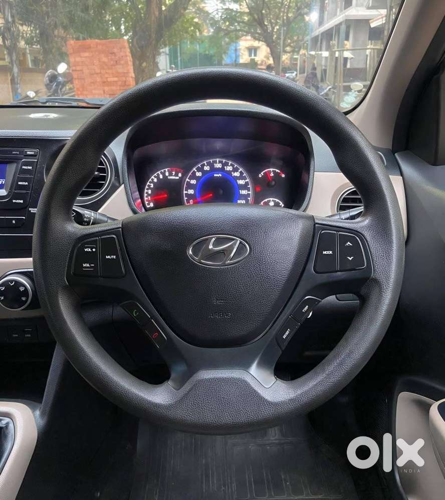 Hyundai Grand I10 Sportz 1.2 Kappa Vtvt, 2017, Petrol