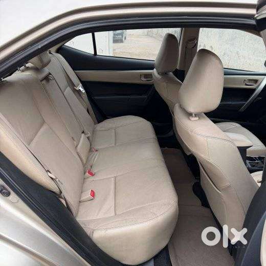 Toyota Corolla Altis Vl At, 2015, Petrol