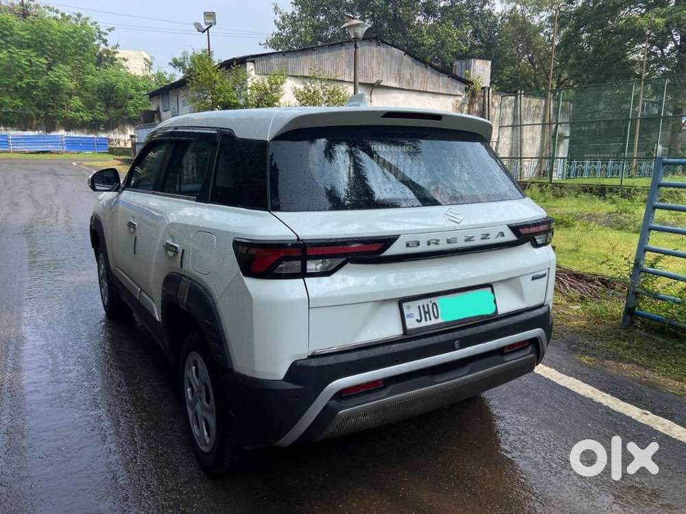Maruti Suzuki Brezza 1.5 Lxi Smart Hybrid, 2022, Petrol