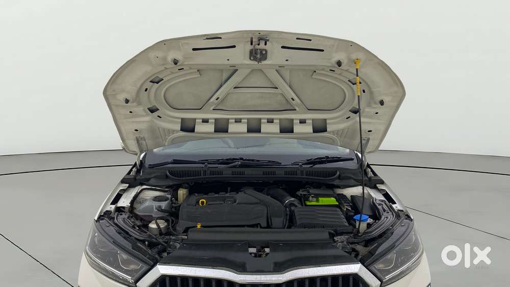 Skoda Slavia 1.5 Tsi Style Dsg, 2022, Petrol