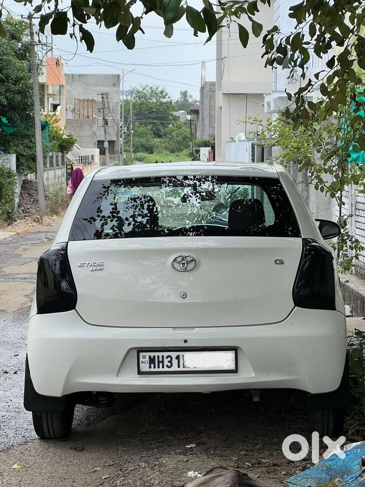 Toyota Etios Liva 2016 Petrol