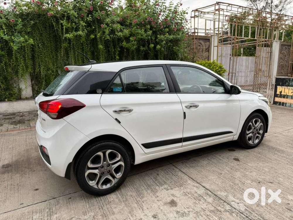 Hyundai Elite I20 Asta Option, 2018, Petrol