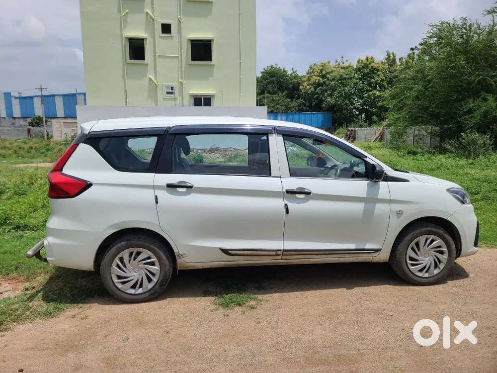 2024 Maruti Suzuki Ertiga Lxi 85000 Km