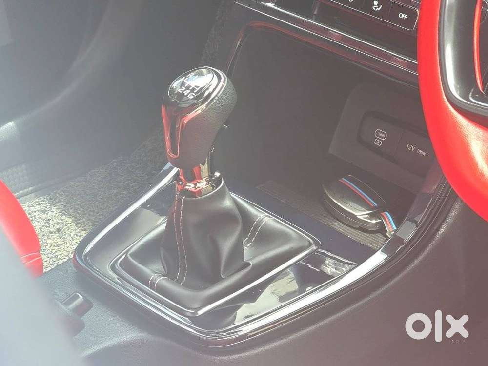 Hyundai Creta 1.5 S Plus Knight Petrol, 2025, Petrol