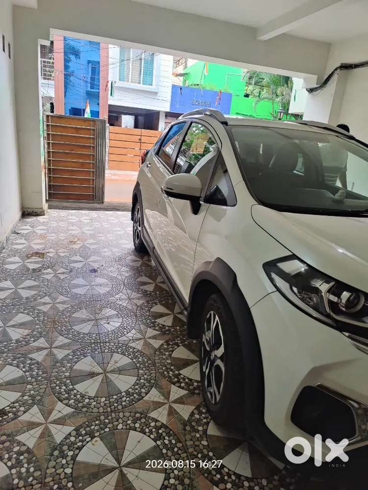Honda Wr-v Edge 2022 Excellent Condition, Defence Family Owned