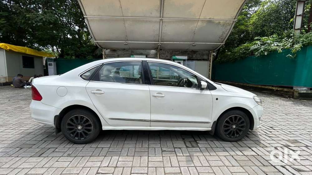 Skoda Rapid 2015 Elegance At 2015 Model