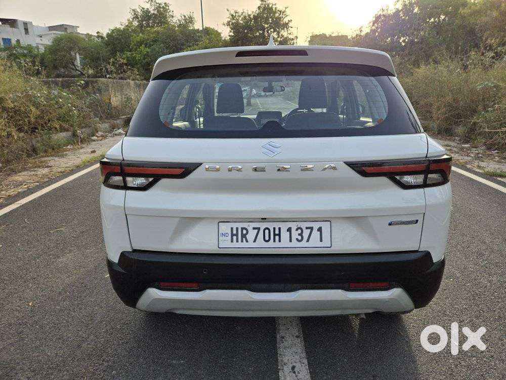 Maruti Suzuki Brezza 1.5 Vxi Smart Hybrid, 2022, Petrol