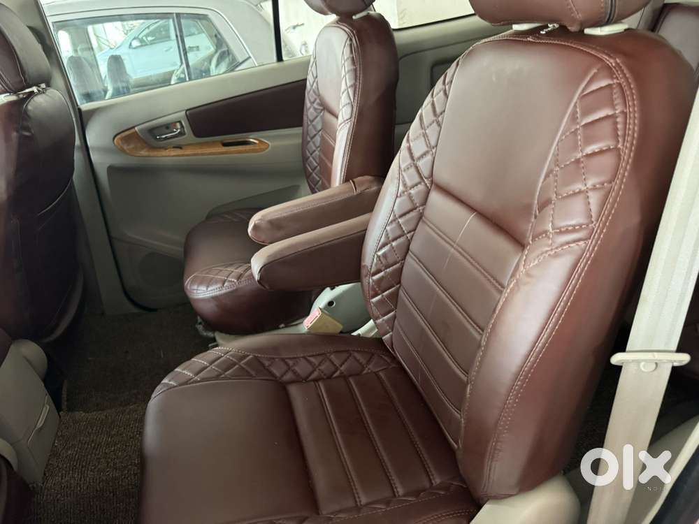 Toyota Innova 2.5 Vx 7 Str, 2011, Diesel