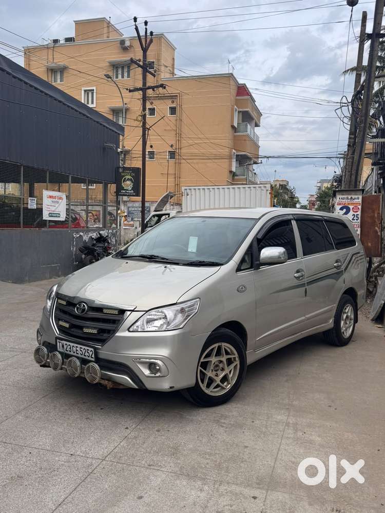 Toyota Innova 2.5 G (diesel) 8 Seater, 2016, Diesel
