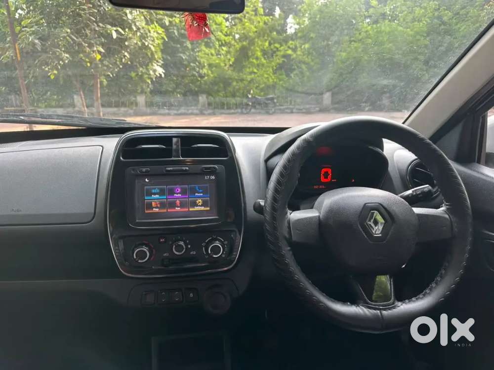 Renault Kwid 2017 Rxt(o) Manual Genuine 30,000 Kms Driven
