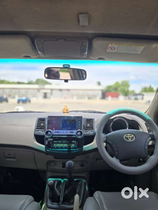 Toyota Fortuner 3.0 4x4 Manual, 2011, Diesel
