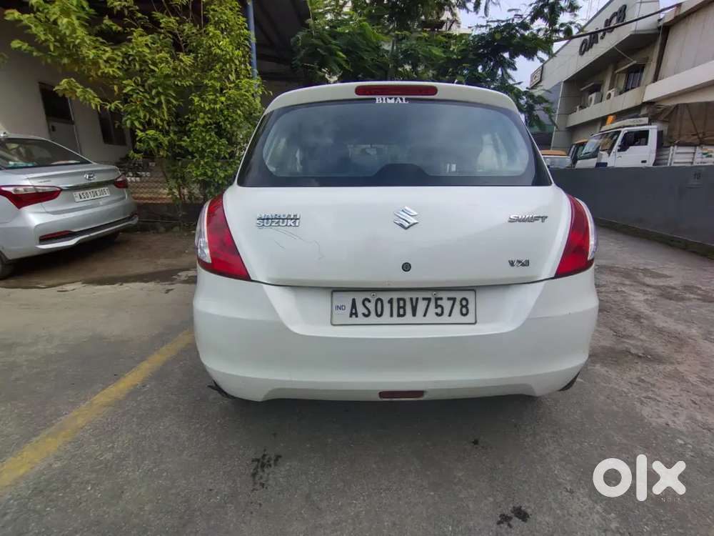Maruti Suzuki Swift 2015 Petrol 60123 Km Driven