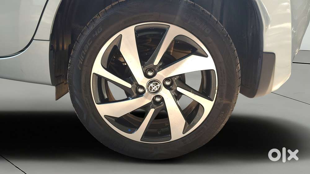 Toyota Glanza 1.2 V, 2024, Petrol