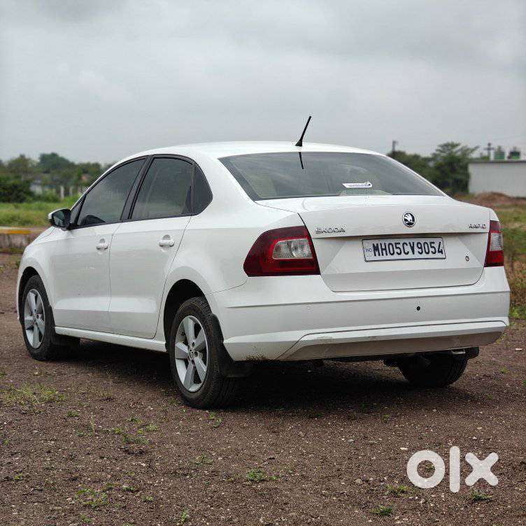 Skoda Rapid 1.5 Tdi At Ambition Plus, 2017, Diesel
