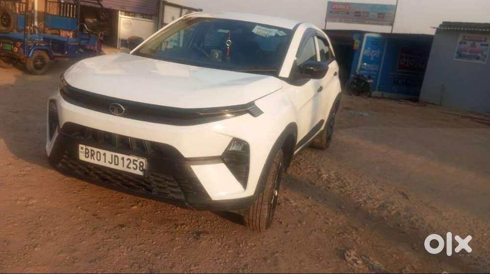 Tata Nexon Cng 15 Month Old Only