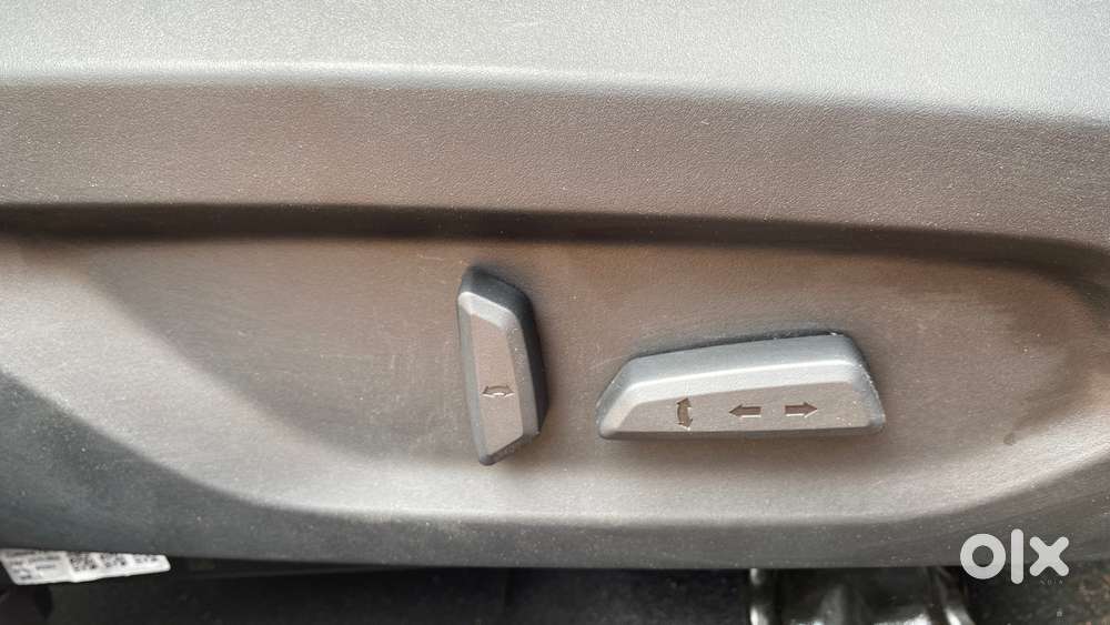Tata Curvv Accomplished Plus A 1.2 Hyperion Gdi Petrol 6mt, 2024, Pe..