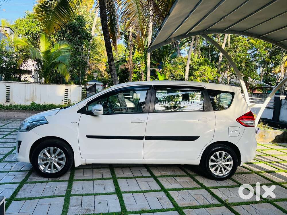 Maruti Suzuki Ertiga Petrol 2015