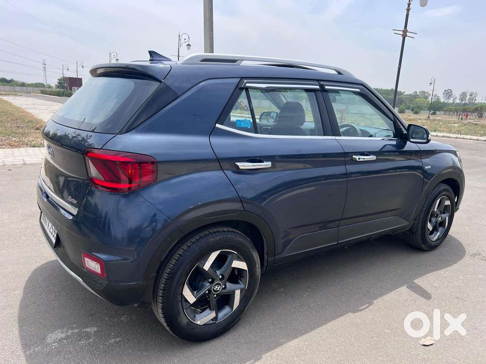 Hyundai Venue, 2020, Petrol