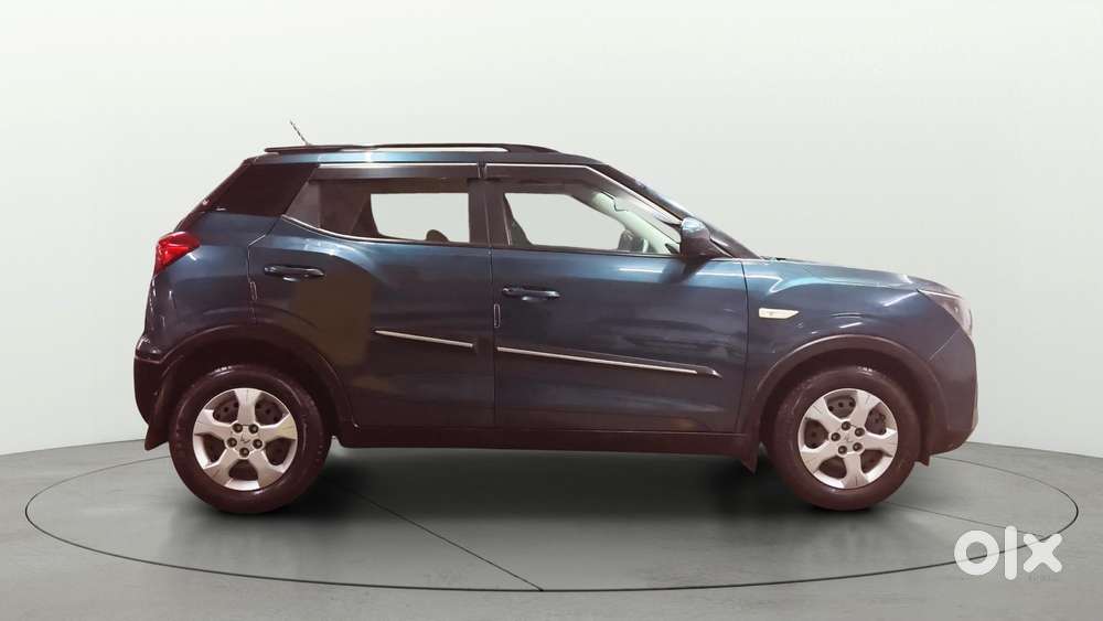 Mahindra Xuv300 W6, 2023, Petrol
