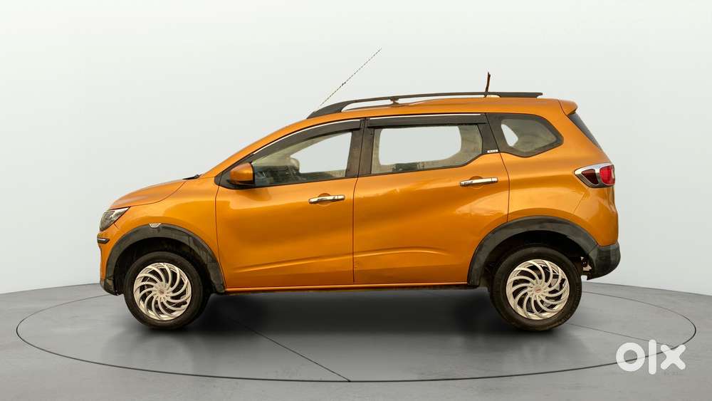 Renault Triber Rxz, 2019, Petrol