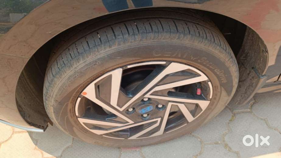 Hyundai I20 Asta (o) 1.2 Ivt, 2024, Petrol