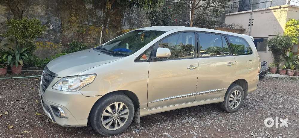 Toyota Innova Vx 7 Seater 2015