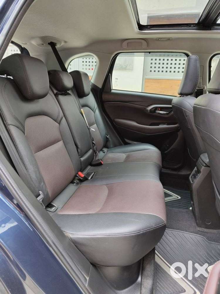 Maruti Suzuki Grand Vitara 1.5 Alpha Smart Hybrid, 2023, Petrol
