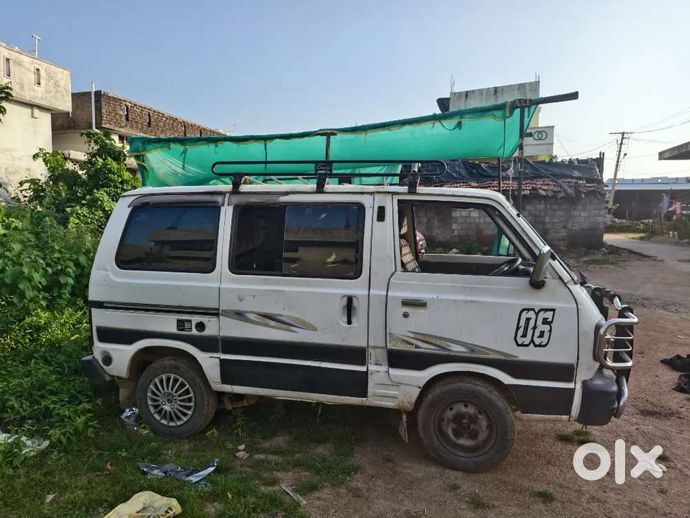 Maruti Suzuki Omni 2011