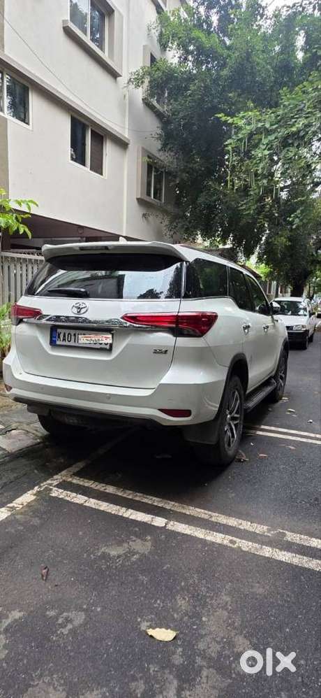 Toyota Fortuner 4x4 AT, 2018, Diesel