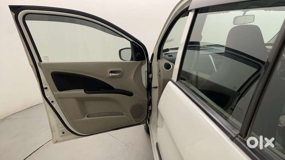 Maruti Suzuki Celerio Vxi Optional Amt, 2016, Petrol