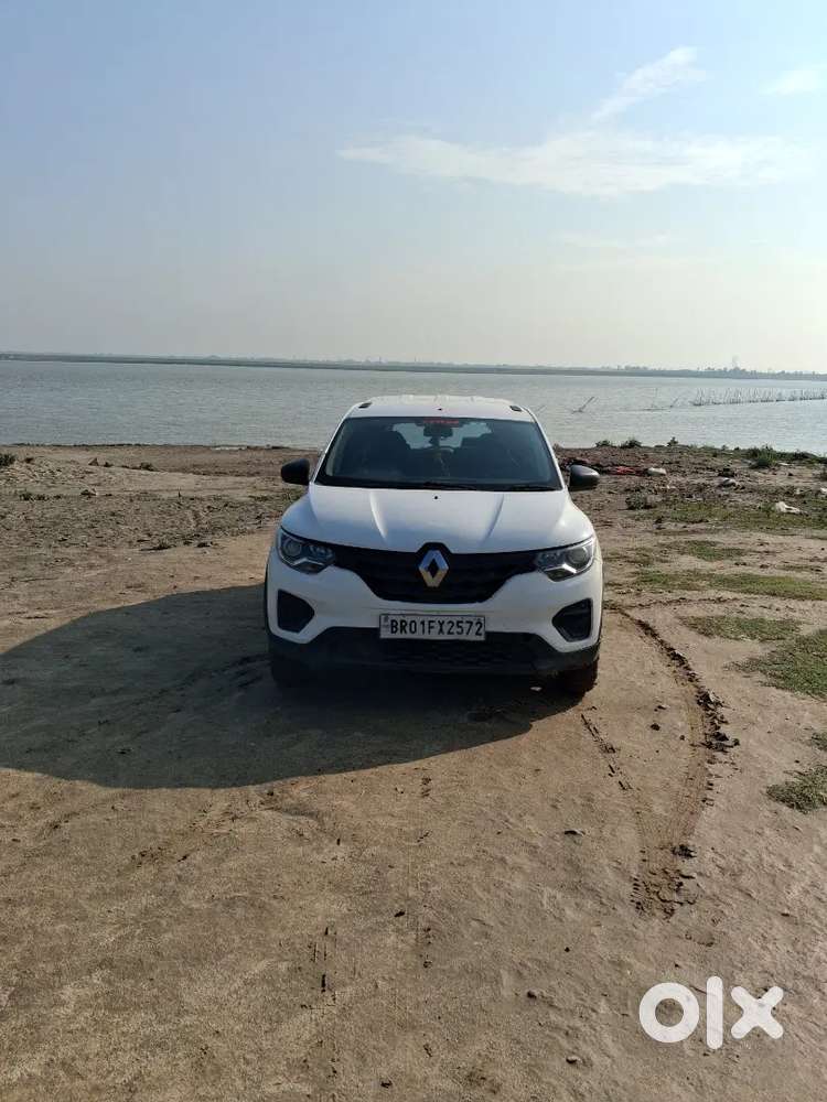 Renault Triber Petrol 2022 Variant